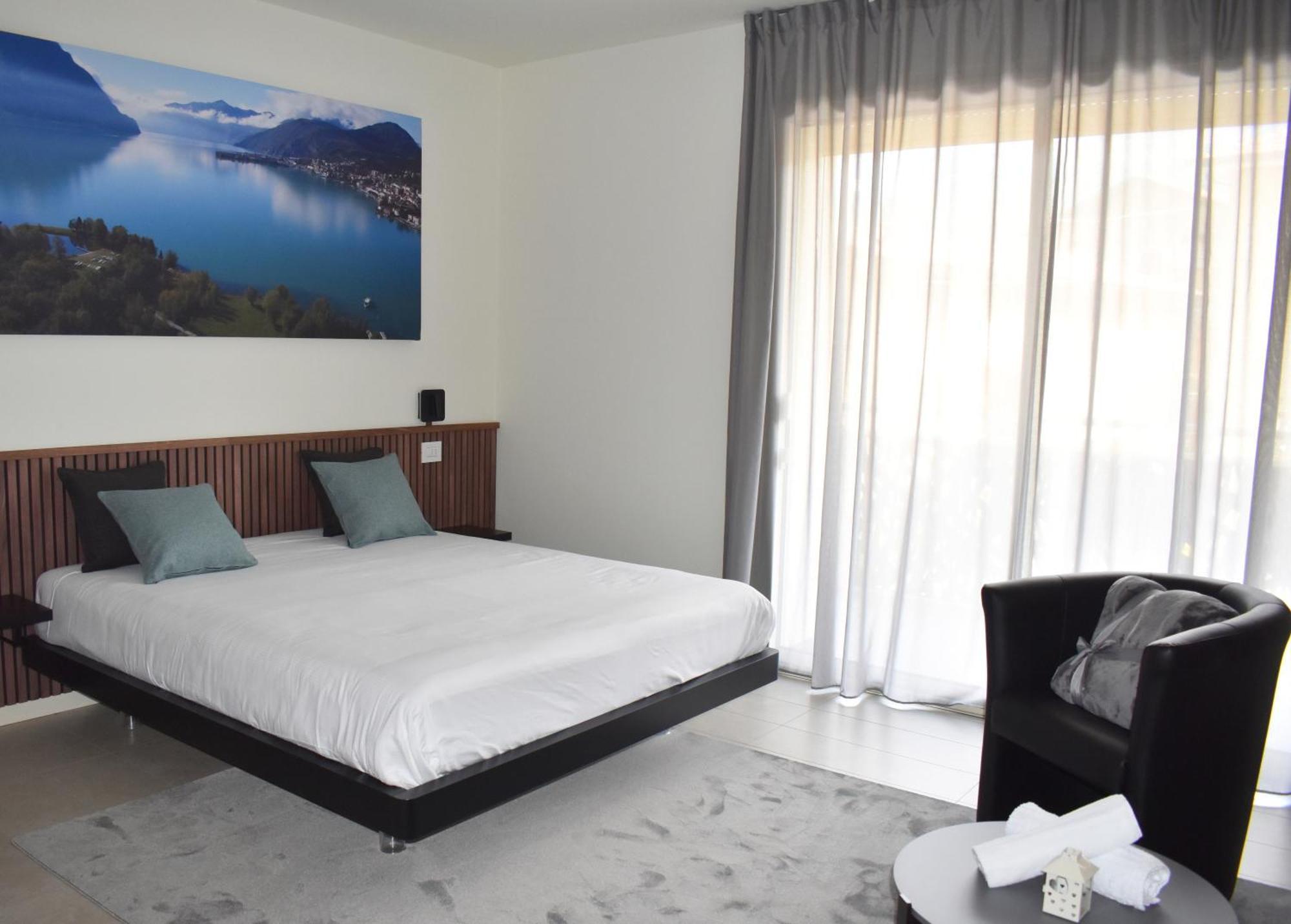 Apartamento Baia Delle Rose Via Roma 111 Costa Volpino Exterior foto
