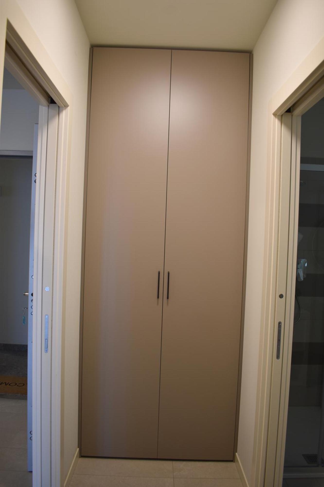 Apartamento Baia Delle Rose Via Roma 111 Costa Volpino Habitación foto